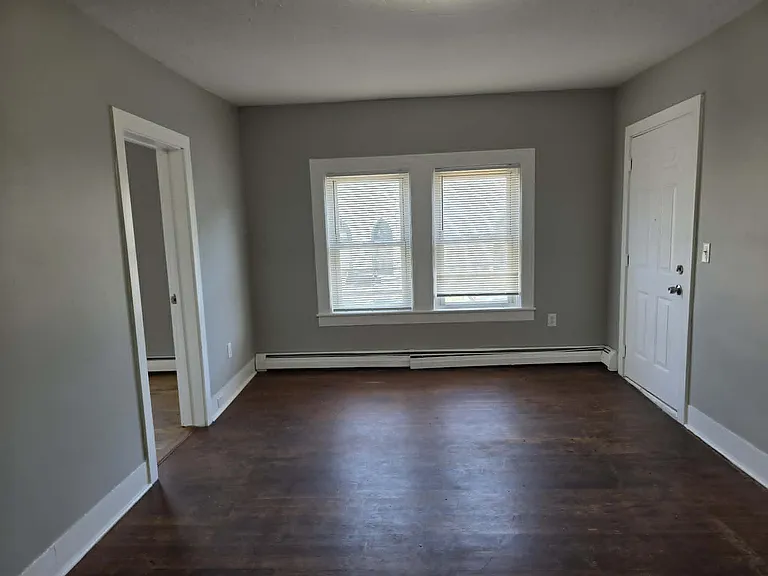 23 S Main St #5 — Photo 5