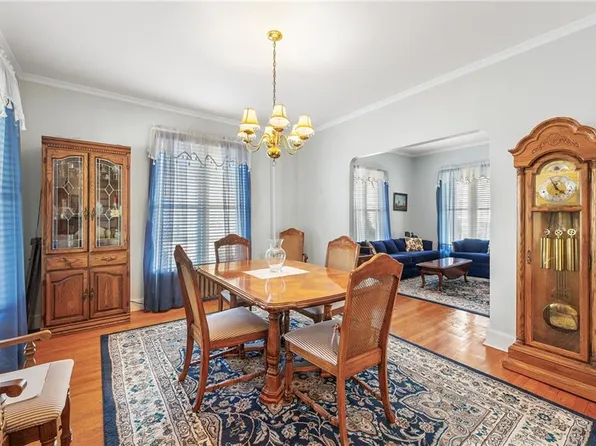 286 Central St, Central Falls, RI 02863