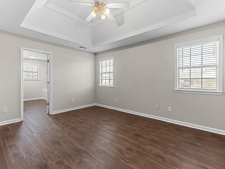 200 Stirling Bridge Dr — Photo 10