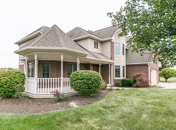 3rd image of 7402 Windridge Way