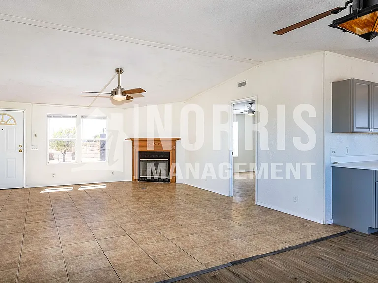 9960 S Niehaus Rd — Photo 9