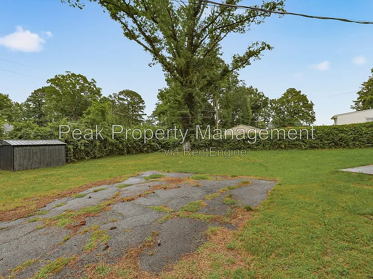 2105 Fort Rice St — Photo 18