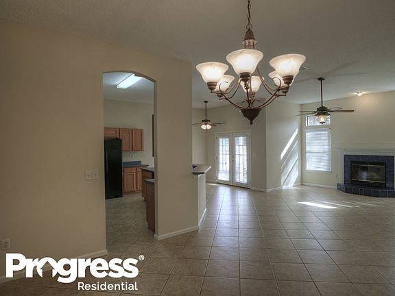 3rd image of 4147 Savannah Glen Blvd