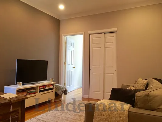 Rented by Lindemar LLC | media 37