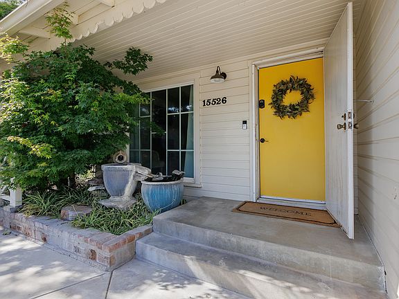 5th image of 15526 Avenue 330