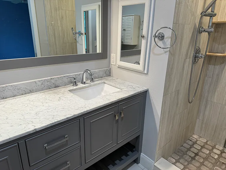 311 Island Way #201 — Photo 26