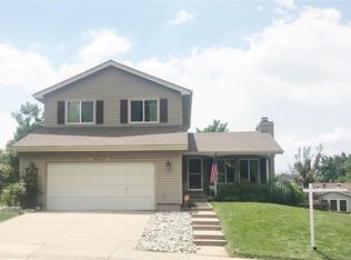 9019 S Hunters Creek St, Highlands Ranch, CO 80126