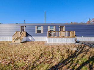 3 Birchwood Ln, Limington, ME 04049
