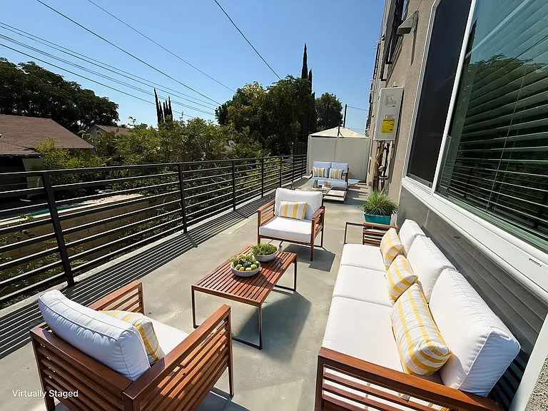 7120 Bellaire Ave #206 — Photo 1