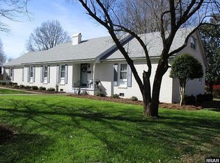 807 S McCombs St, Martin, TN 38237