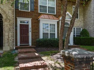 218 Fallsgrove Blvd #5, Rockville, MD 20850