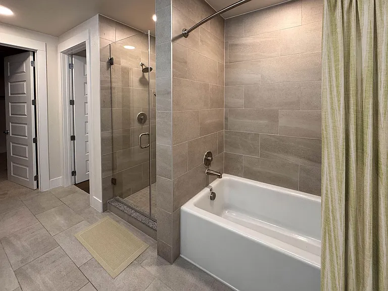 Residences at the Grove — Photo 50