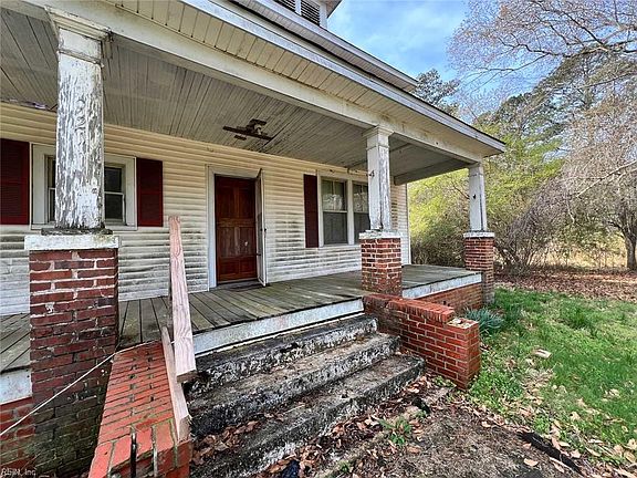 2nd image of 921 Freeman Mill Rd