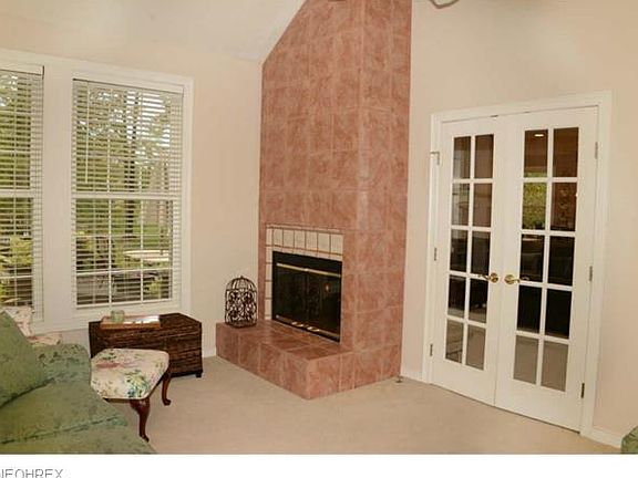 5th image of 8130 Carrington Pl