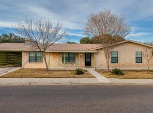 1204 Winding Ridge Dr, Eagle Pass, TX 78852