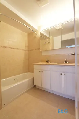 Rented by E and G Realty Group | media 35