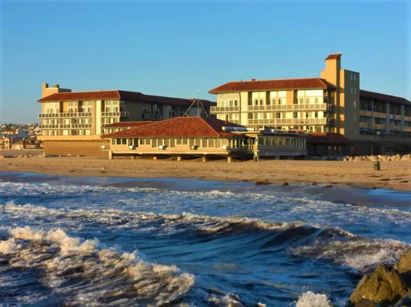 Crystal Cove, 211 S Yacht Club Way #Abe658d44, Redondo Beach, CA 90277