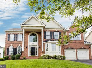 5260 NW Grovemont Dr, Elkridge, MD 21075