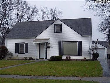 1st image of 1490 Maplewood St NE
