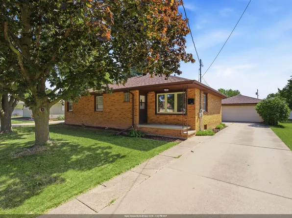 833 Ida St, Menasha, WI 54952