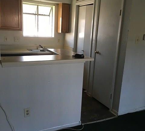 5th image of 10001 Westpark Dr APT 33