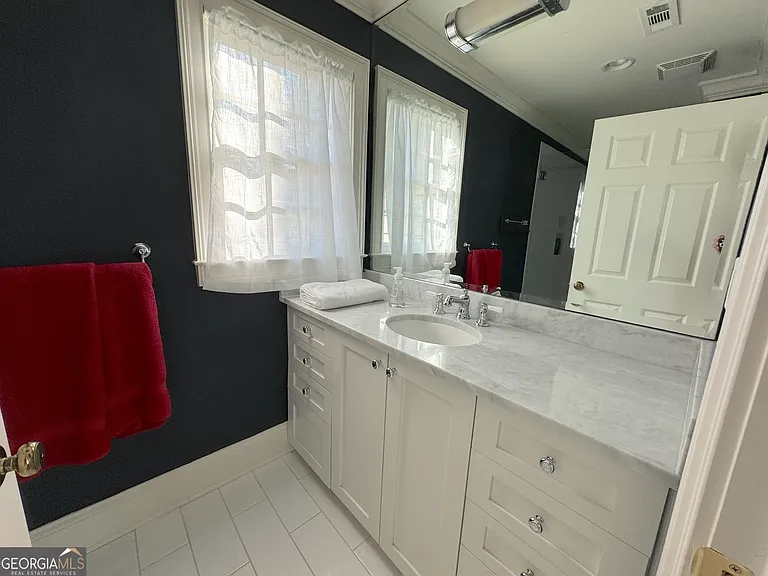 18 Dean Overlook NW — Photo 29