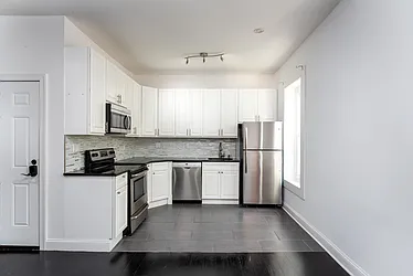 Rented by Imperial Property Advisers