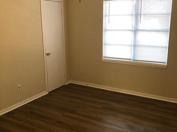 5th image of 311 Saline Ave