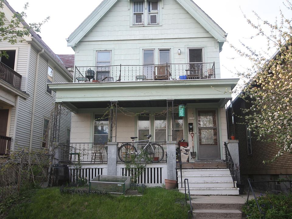 1st image of 1124 E Clarke St #2