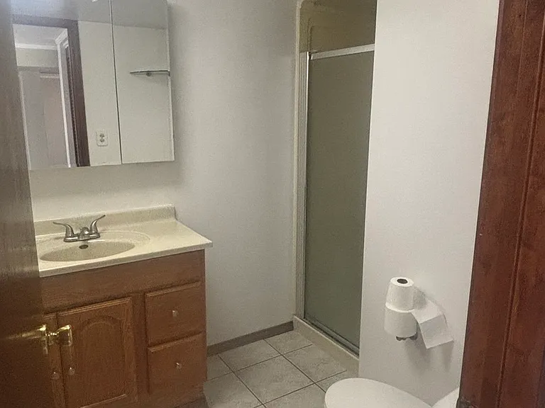 7718 Butternut Ct — Photo 13