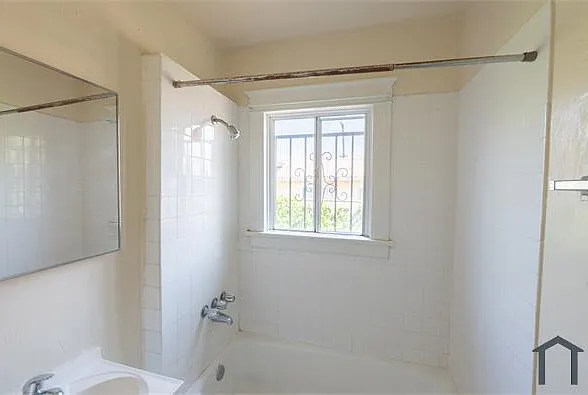 720 King Ave — Photo 18