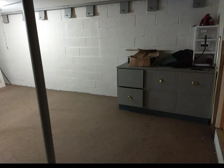 574 Main St #1R — Photo 5