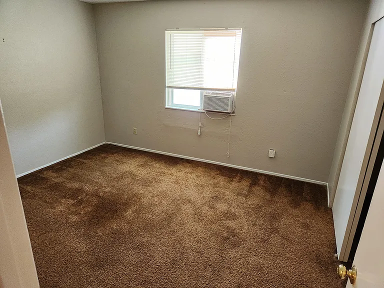 175 Washington Ct #P — Photo 8