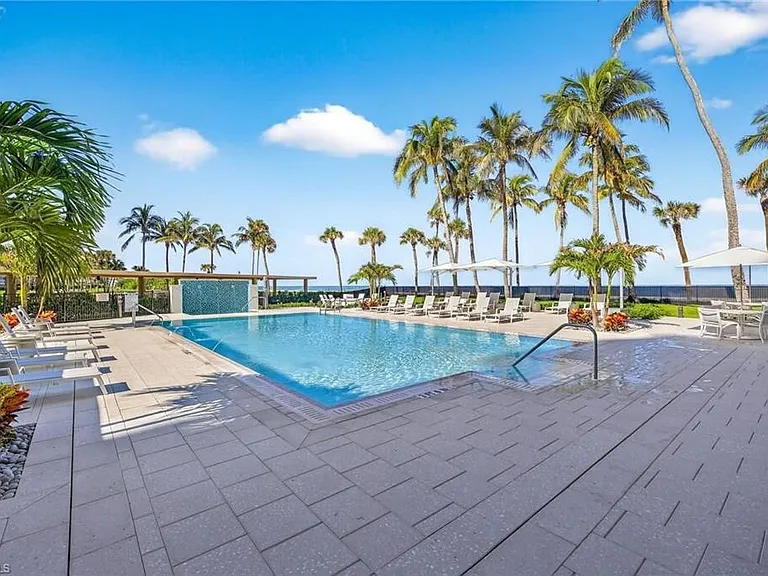 4001 Gulf Shore Blvd N #Penthouse 4 — Photo 24