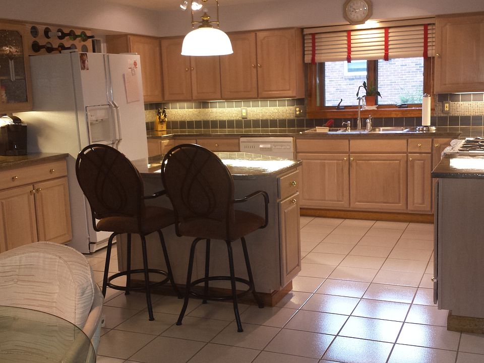 1st image of 2621 Bethel Crest Dr