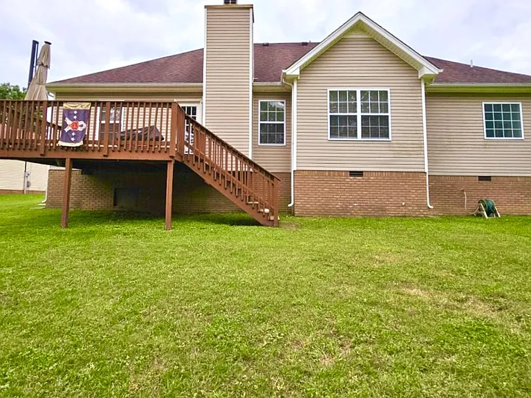 2871 Prince Dr — Photo 17