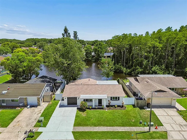 8120 Brown Pelican Ave — Photo 33