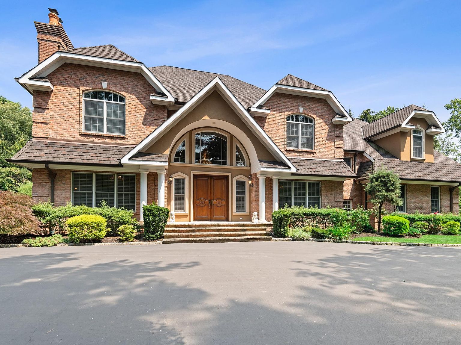 8 Pheasant Hill Ln, Old Brookville, NY 11545 | Zillow