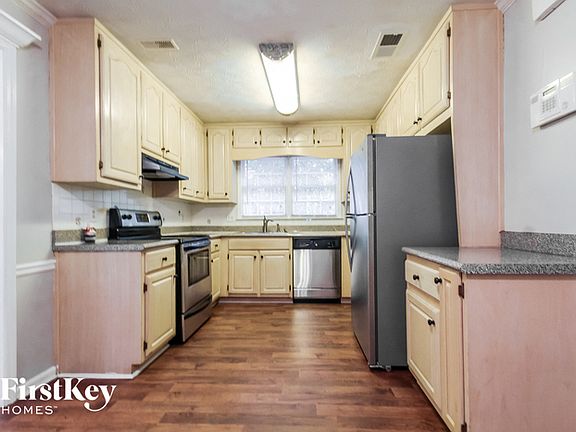 5th image of 3323 Glynn Mill Dr