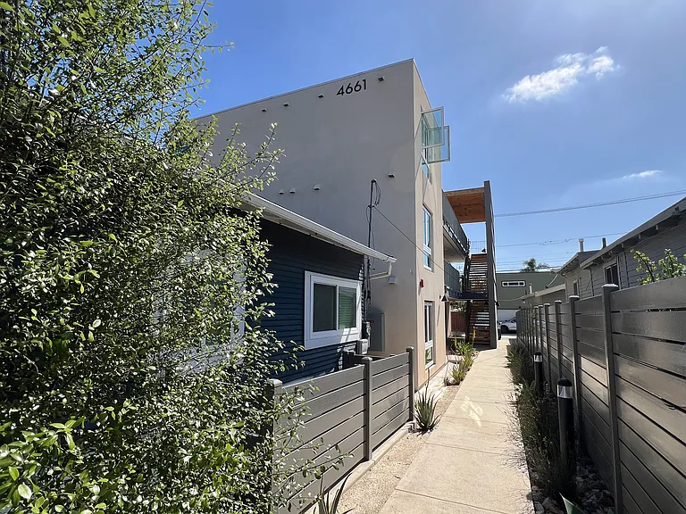 4661 Florida St #203 — Photo 9