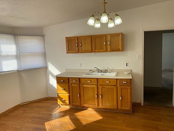 5th image of 721 10th Street 1013