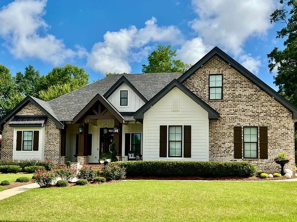 524 Tillage Dr, Cantonment, FL 32533