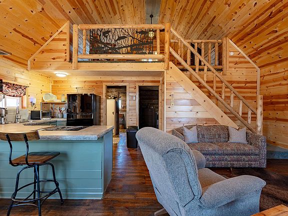 4th image of 3115 Green Ridge Dr