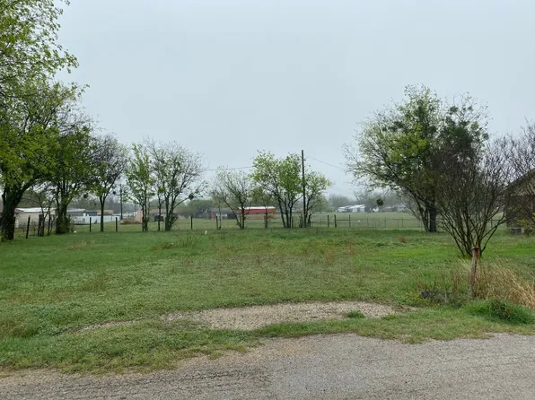 520 W Valley St, Dublin, TX 76446