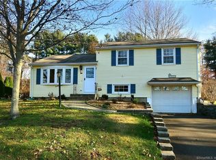 105 Overlook Rd, South Windsor, CT 06074