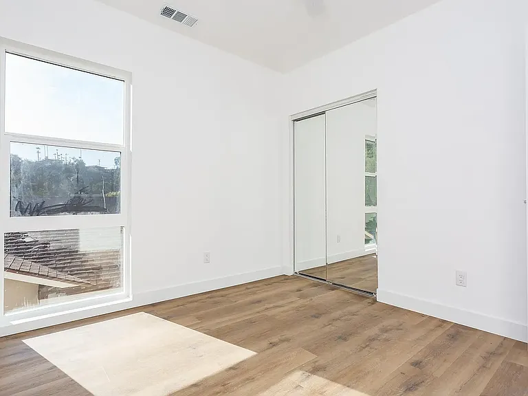 5721 Campanile Way — Photo 15