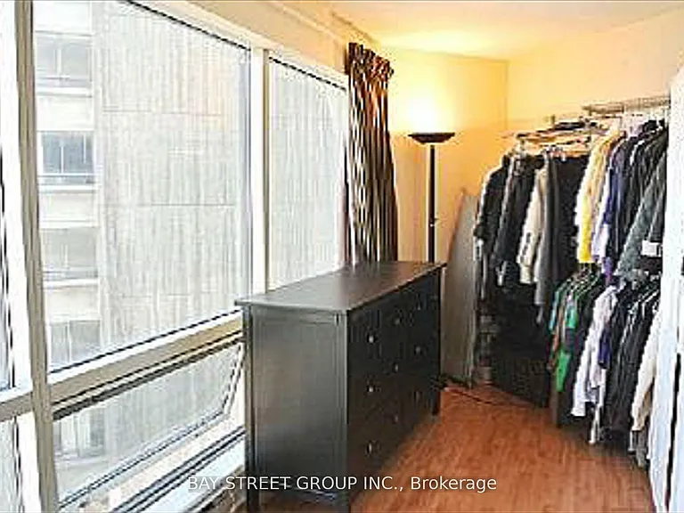 1001 Bay St #2213 — Photo 5