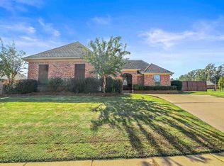500 Willow Valley Cir, Brandon, MS 39047