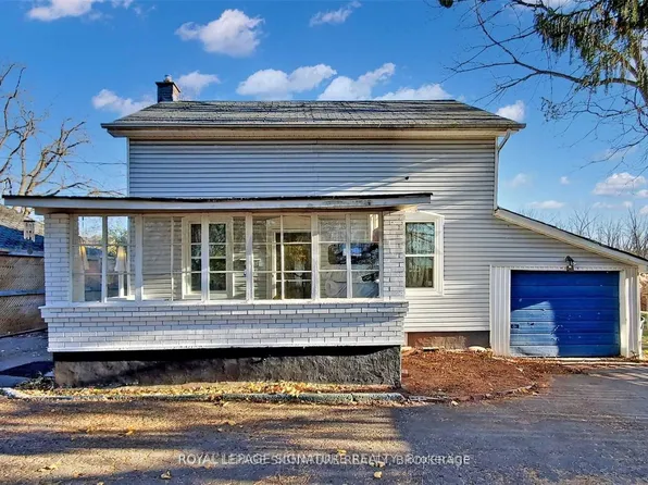 362 A Queen St S, Mississauga, ON L5M 1M2