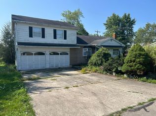 270 Center St, Lakeview, OH 43331
